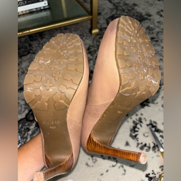 Guess Tan Heeled Boots with Faux Fur - Picture 5 of 5